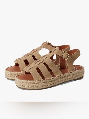NEW IN BOX, MIA Women’s Danette Sandals, Suede, Natural color, Size 7.5